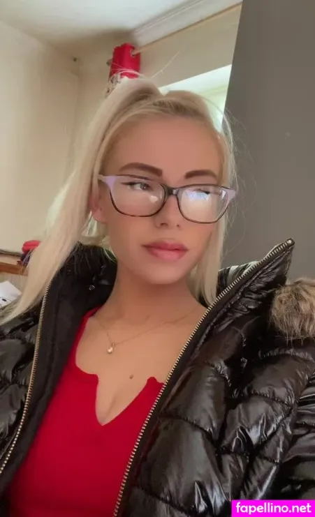 Whosthagirl OnlyFans Thumbnail #KvFwCVyfSO