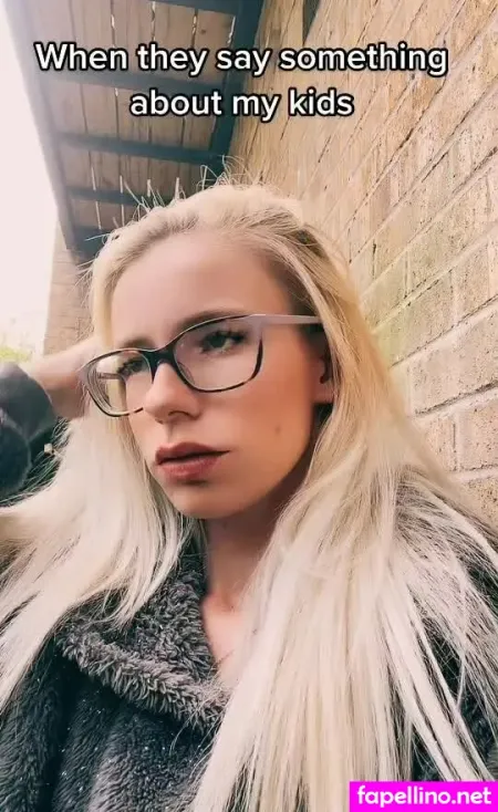 Whosthagirl OnlyFans Thumbnail #LcvKXV78MY