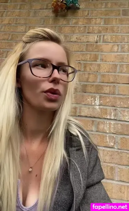 Whosthagirl OnlyFans Thumbnail #M4gponXvZ1