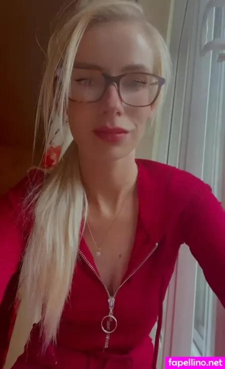 Whosthagirl OnlyFans Thumbnail #YvBh2Qm6nl