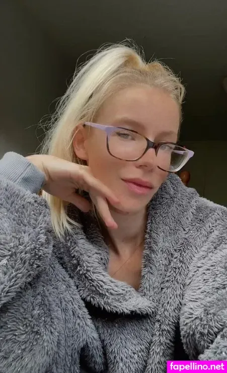 Whosthagirl OnlyFans Thumbnail #gGpKRKvYfk