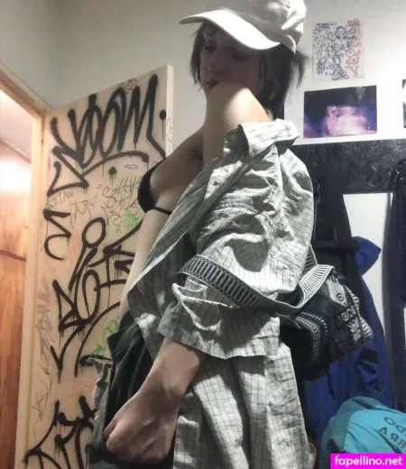 Whyisnineplusten OnlyFans Thumbnail #XPdLjB2PgO