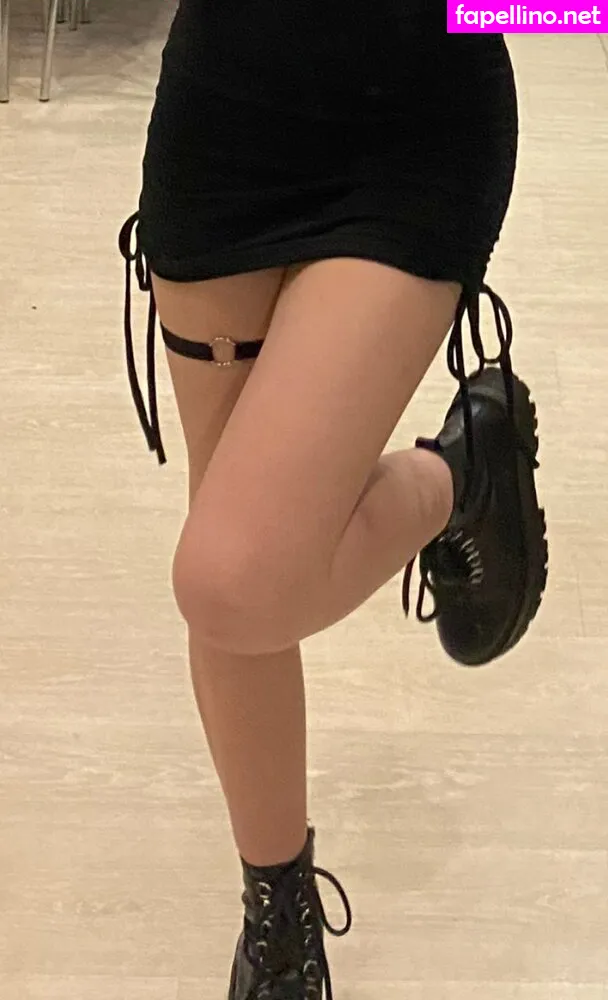 whylollycry Nude Leaked OnlyFans Photo #0msg07fxep