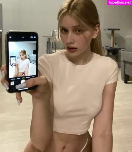 Whylollycry OnlyFans Thumbnail #xlT2BXpj6G