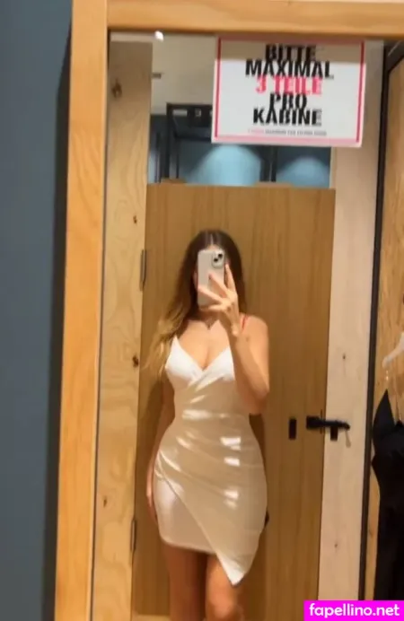 Wieke OnlyFans Thumbnail #C0ccdKnYGS