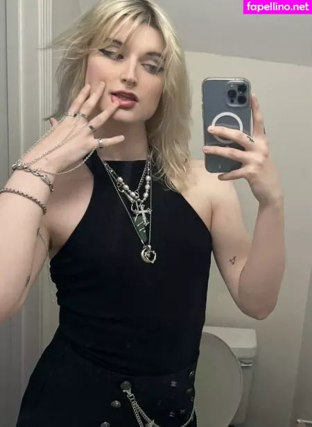 Wifemoder OnlyFans Thumbnail #IDjjEDNjGy