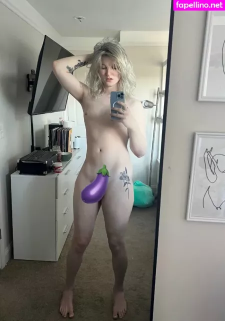 Wifemoder OnlyFans Thumbnail #qFl63RQTUz