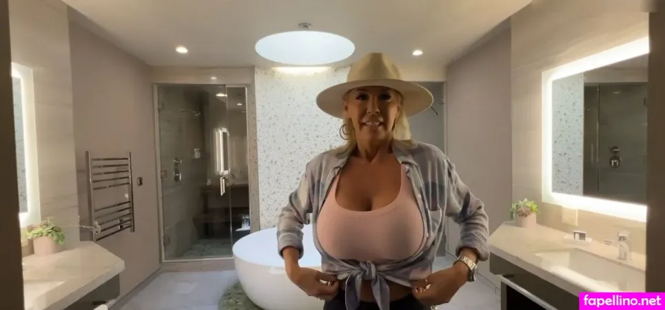 Wifeys World Sandra Otterson OnlyFans Thumbnail #fkTJv5L7ET