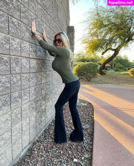 Wifeysworld OnlyFans Thumbnail #s8NRe552uG