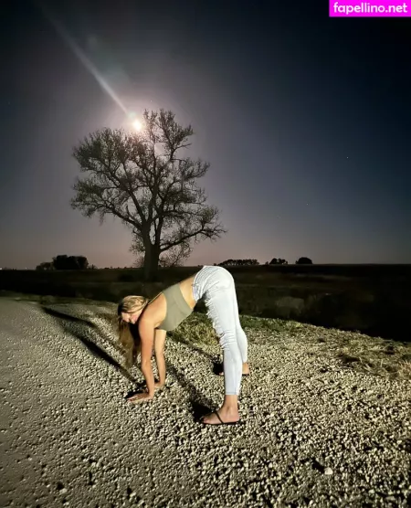 Wifeywet OnlyFans Thumbnail #v2PB527kZ0