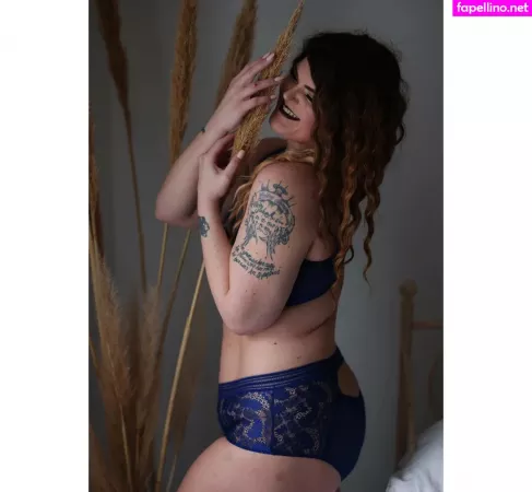 Wiggyressx OnlyFans Thumbnail #cNGKRhoY0n