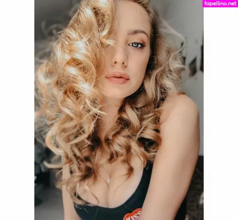 Wiktoria Gasiewska OnlyFans Thumbnail #BIpEpDLK8K