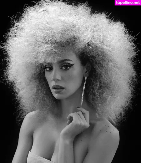 Wiktoria Gasiewska OnlyFans Thumbnail #GUjvbNTeep
