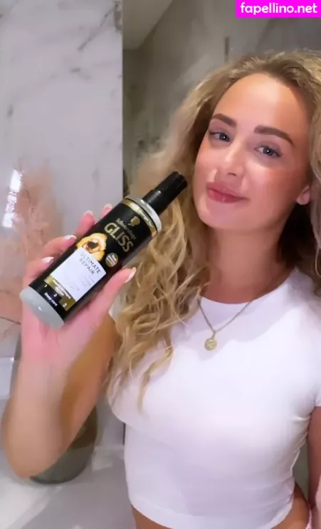 Wiktoria Gasiewska OnlyFans Thumbnail #g7SY13YuOH