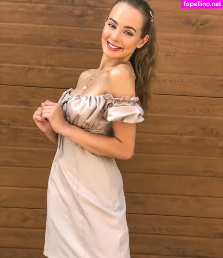 Wiktoria Gasiewska OnlyFans Thumbnail #hcryep0MTn