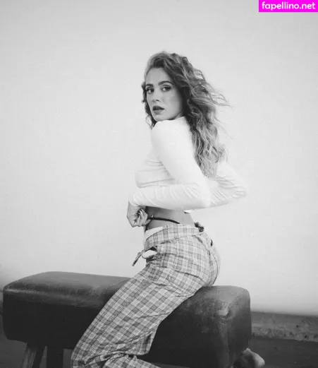 Wiktoria Gasiewska OnlyFans Thumbnail #qU2FDDrxXh