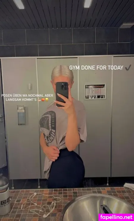 Wiktoria Tym OnlyFans Thumbnail #bm0YzeUa7A
