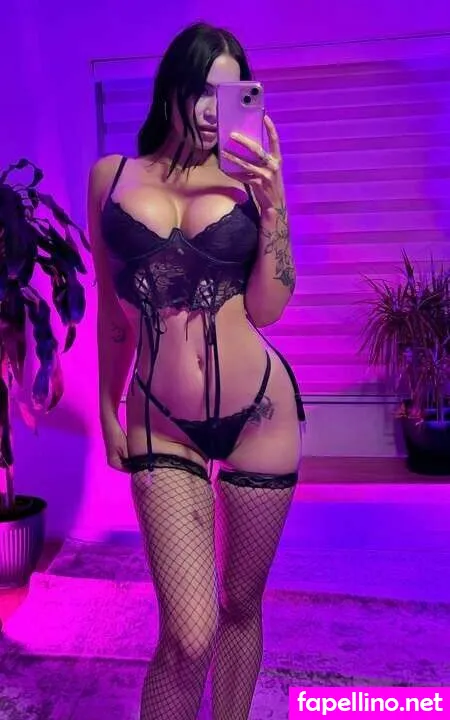 Mariannacross, marianna.x, wild._princess Nude Leaked OnlyFans Photo #F66DFxAxVW