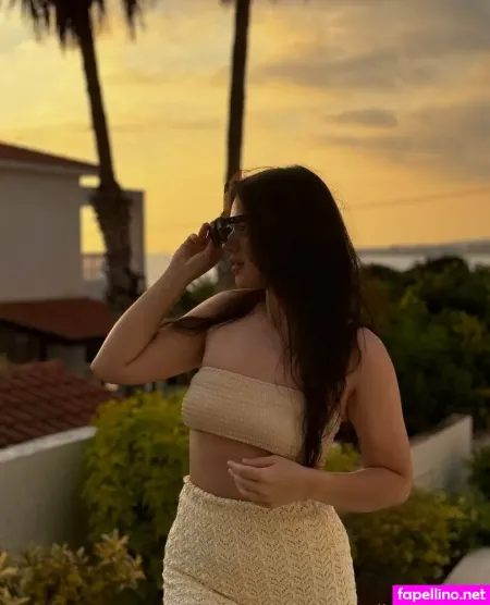 Wild Brunette OnlyFans Thumbnail #6YhwPOqGQE