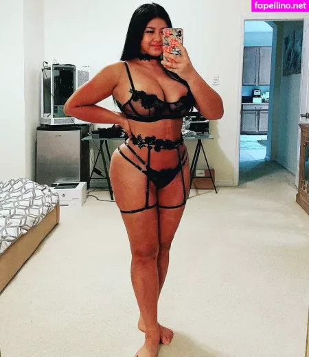 Wildasianflower OnlyFans Thumbnail #6Bb4VLncAx