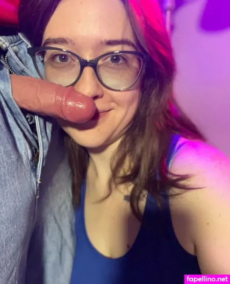 Wildemaeve OnlyFans Thumbnail #1XO0UuAAS9