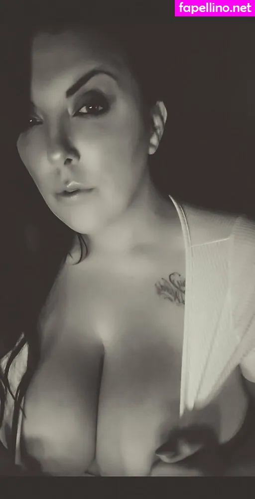 wildflower.babe, wildflowerbabe.boutique Nude Leaked OnlyFans Photo #9f0o21ROmo