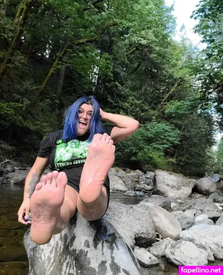 Wildsoles84 OnlyFans Thumbnail #dNdn2dPc6u