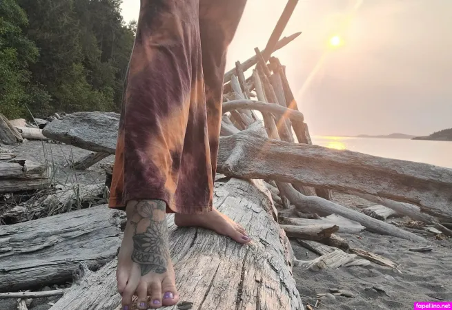 Wildsoles84 OnlyFans Thumbnail #q4km3IA3g2