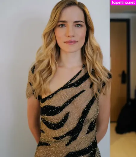 Willa Fitzgerald OnlyFans Thumbnail #4f3tHIHmvR