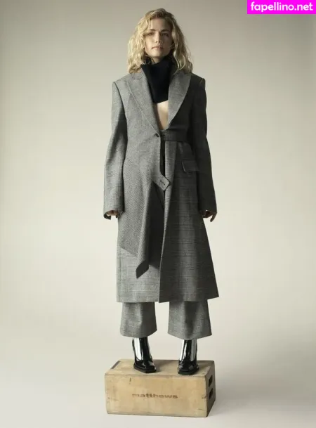 Willa Fitzgerald OnlyFans Thumbnail #DeISUggTcO