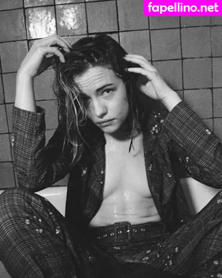 Willa Fitzgerald OnlyFans Thumbnail #LiZKKDtpPP