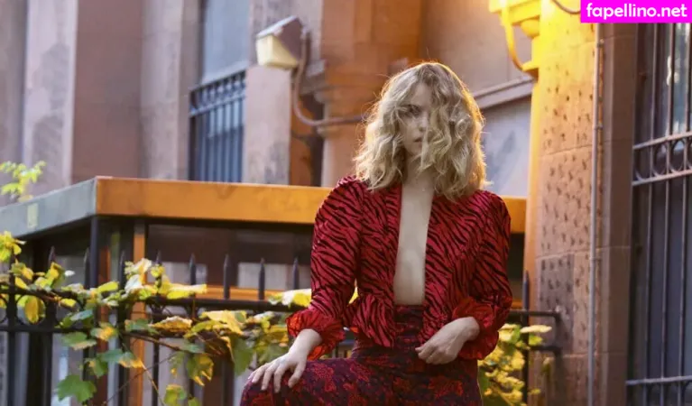 Willa Fitzgerald OnlyFans Thumbnail #W63nsMi5sp