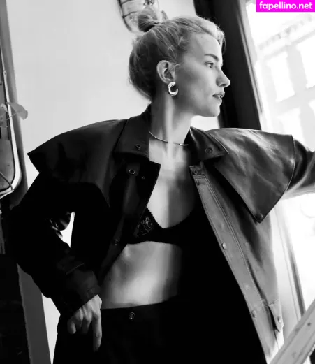 Willa Fitzgerald OnlyFans Thumbnail #mCbNJcyWWy