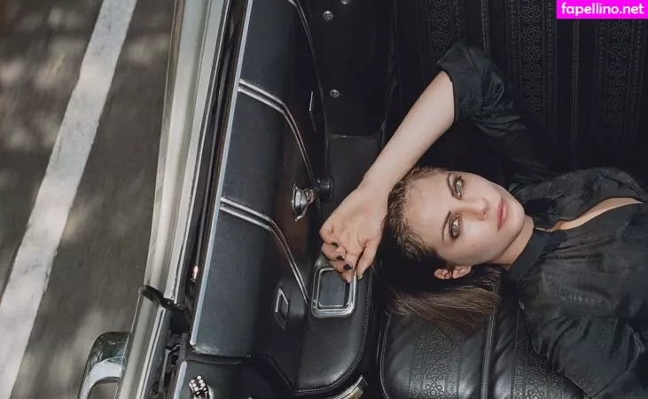 Willa Holland OnlyFans Thumbnail #8ZKbKpGHhT