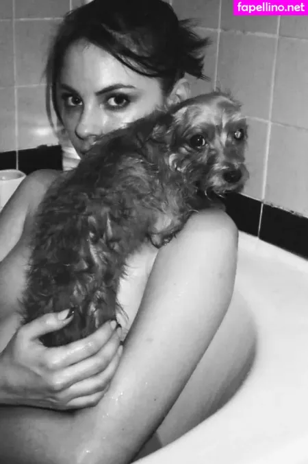 Willa Holland OnlyFans Thumbnail #Dc1ioyWIci