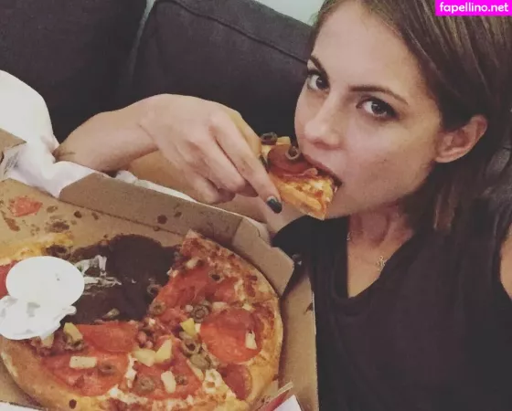 Willa Holland OnlyFans Thumbnail #LP8DxVYkjC