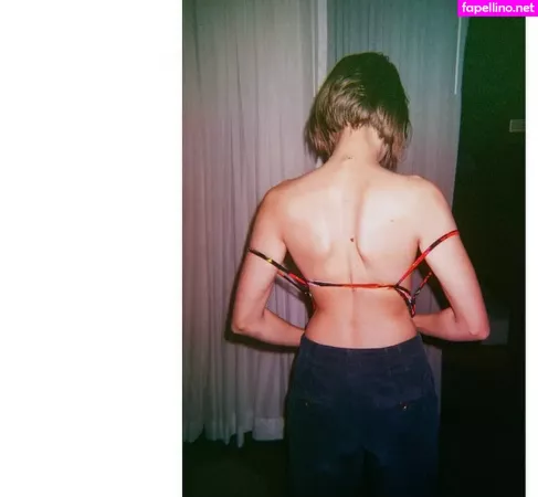 Willa Holland OnlyFans Thumbnail #kc1szWuDu6