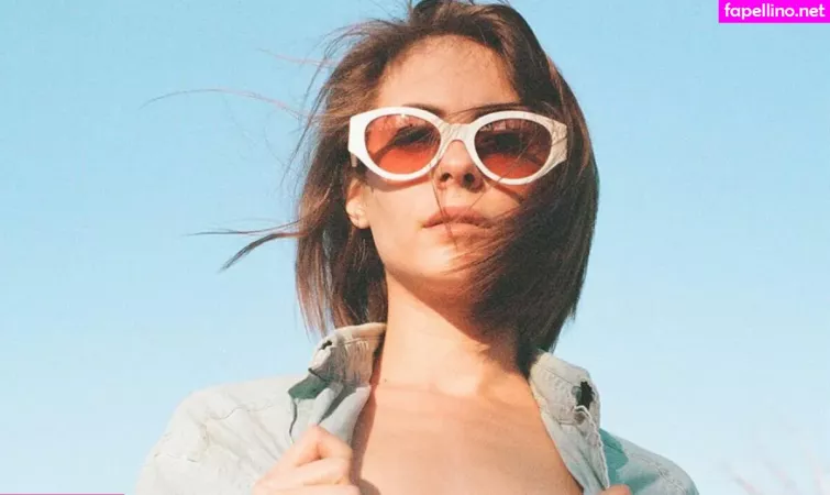 Willa Holland OnlyFans Thumbnail #qbcQ5l4hsL