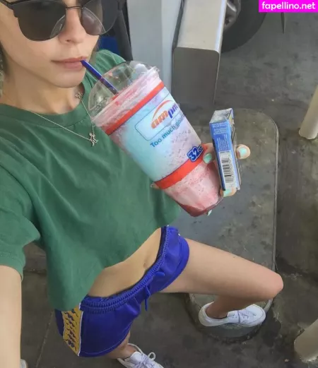 Willa Holland OnlyFans Thumbnail #sVVb9XGAYI