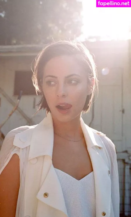 Willa Holland OnlyFans Thumbnail #t4CAKL53uk