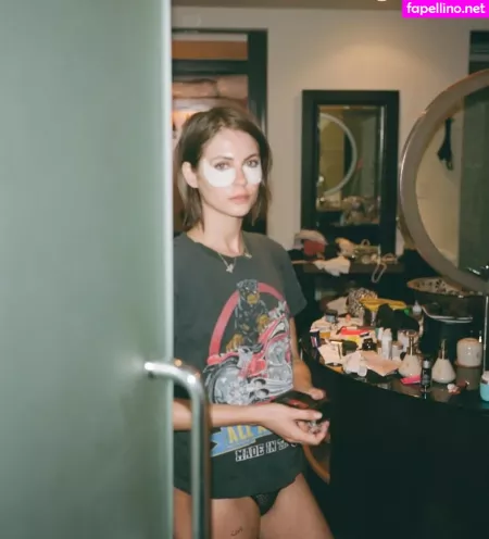 Willa Holland OnlyFans Thumbnail #u2l1LQCOah