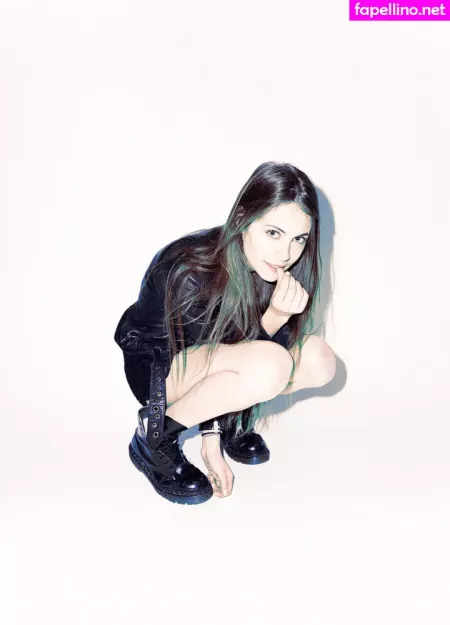 Willa Holland OnlyFans Thumbnail #zwPxuiSVwJ