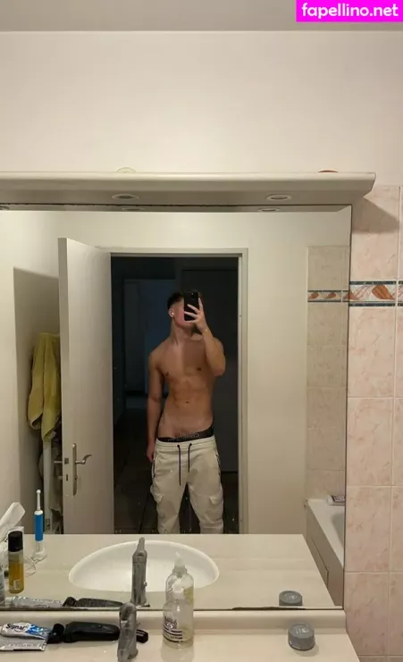 Williamhott OnlyFans Thumbnail #TFrVqBeSwK