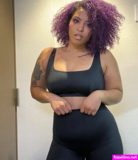 Willow Nightingale OnlyFans Thumbnail #412XgST4LB