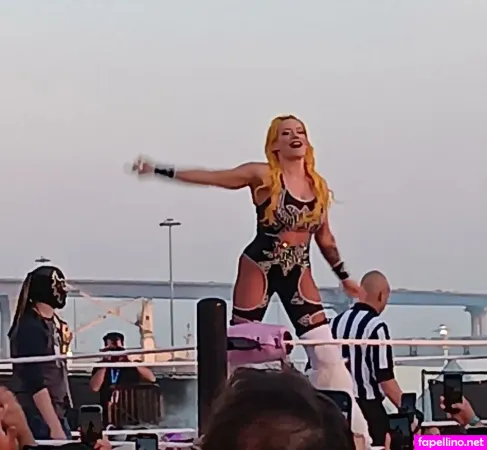 Willow Nightingale Main Profile Photo