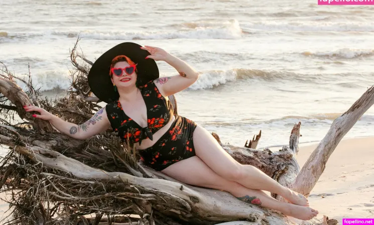 Willowanncosplay OnlyFans Thumbnail #ygWev7ig3B