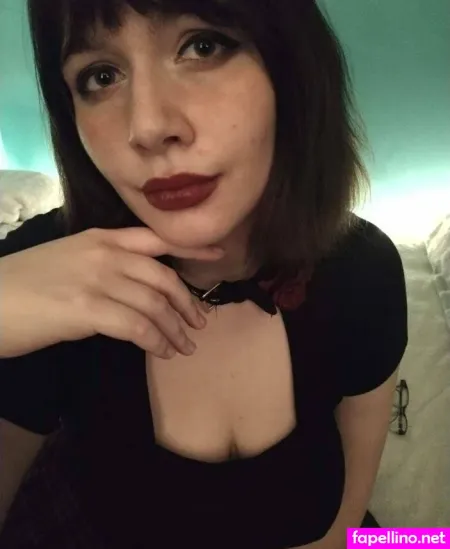 Willowchantrieri OnlyFans Thumbnail #opU13y3SOT