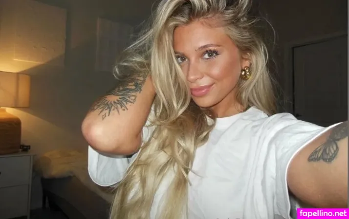 Willowxclark OnlyFans Thumbnail #IqXsQshQ8y