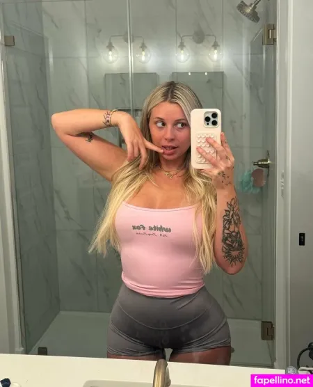 Willowxclark OnlyFans Thumbnail #RwOY489Fo5