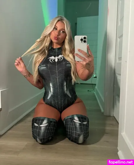 Willowxclark OnlyFans Thumbnail #TcDrsbNf1r